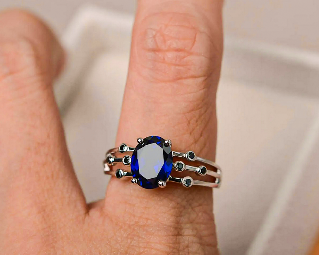 Oval Cut Blue Sapphire Stone Ring